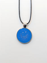 Load image into Gallery viewer, Resin Solid Color - Necklace