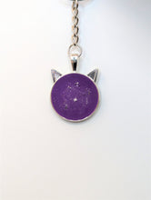 Load image into Gallery viewer, Resin Color Pendant - Keychain